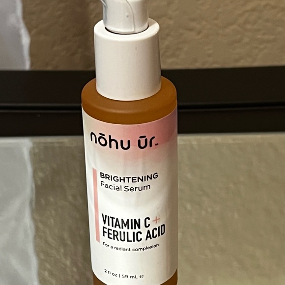 nohu ur BRIGHTENING Facial serum VITAMIN C FERULIC ACID For a radiant complexion - Picture 3 of 4
